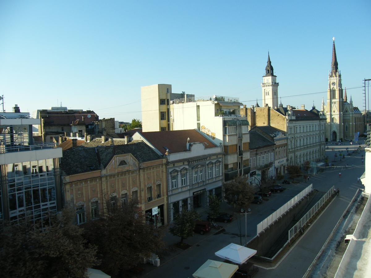Hostel Nomad Novi Sad Exterior foto